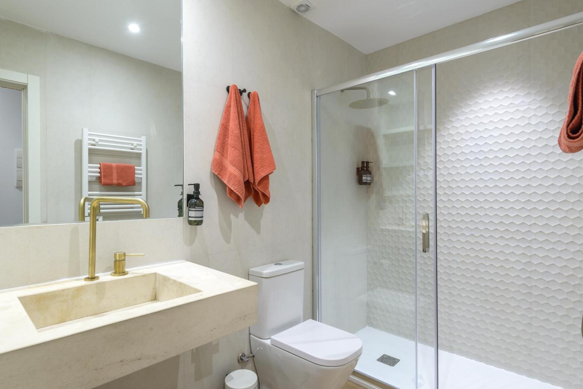 Gran Via New 2Br 1Bth Elevator Apartment Мадрид Екстериор снимка