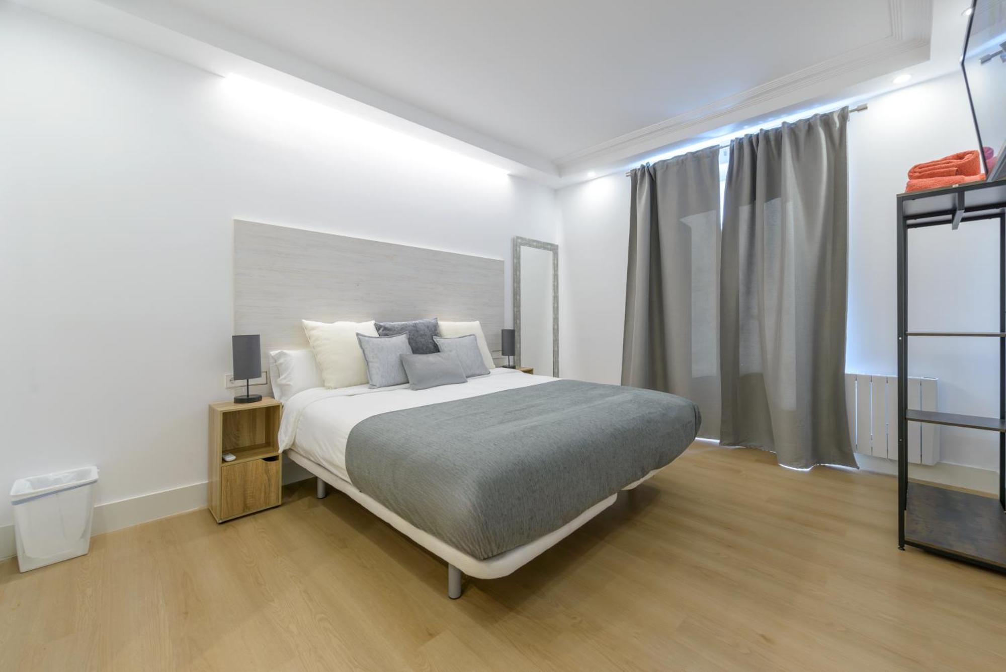 Gran Via New 2Br 1Bth Elevator Apartment Мадрид Екстериор снимка