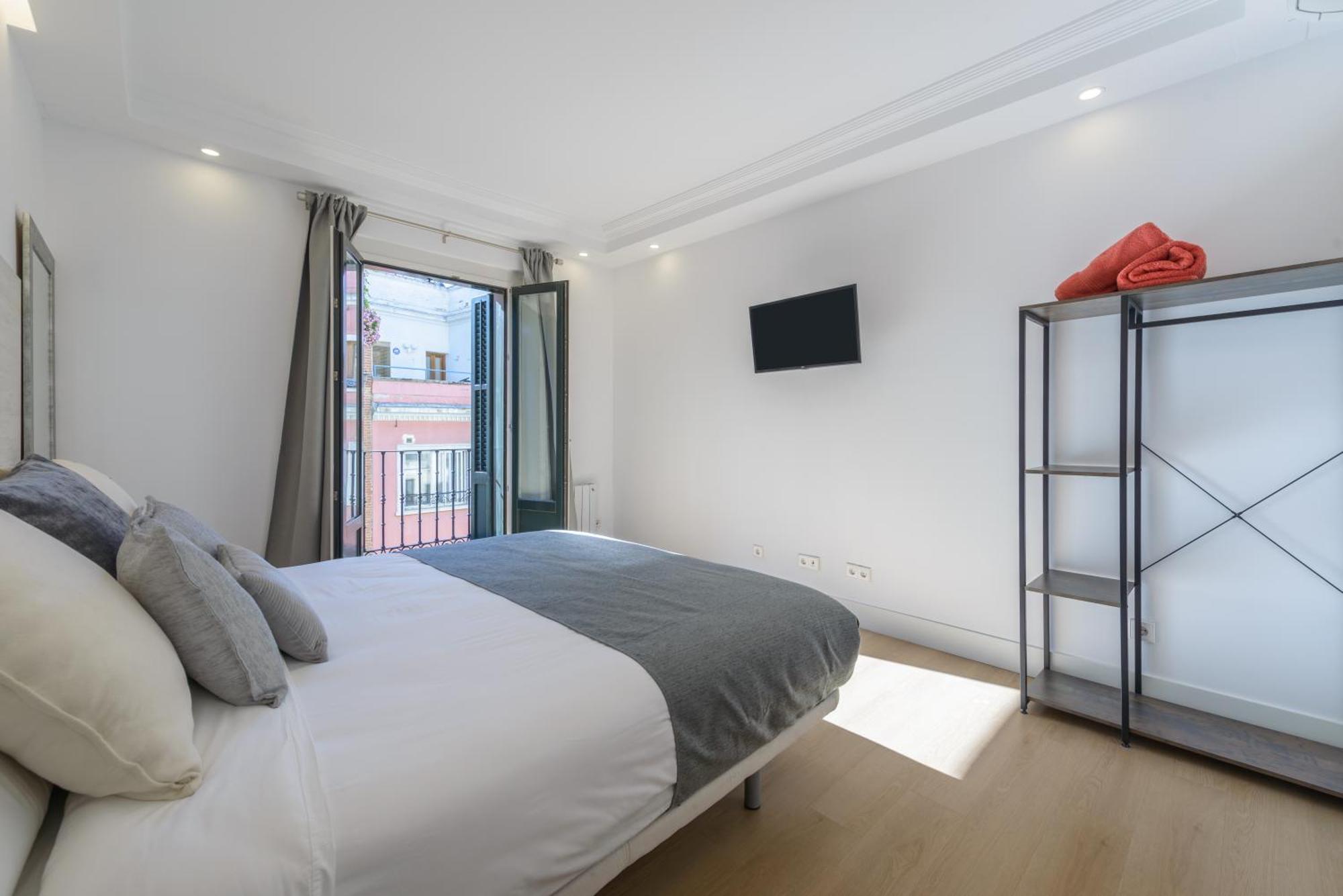 Gran Via New 2Br 1Bth Elevator Apartment Мадрид Екстериор снимка