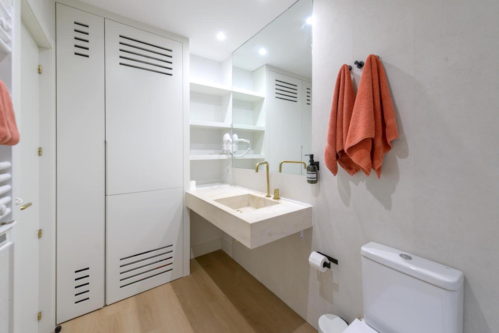 Gran Via New 2Br 1Bth Elevator Apartment Мадрид Екстериор снимка