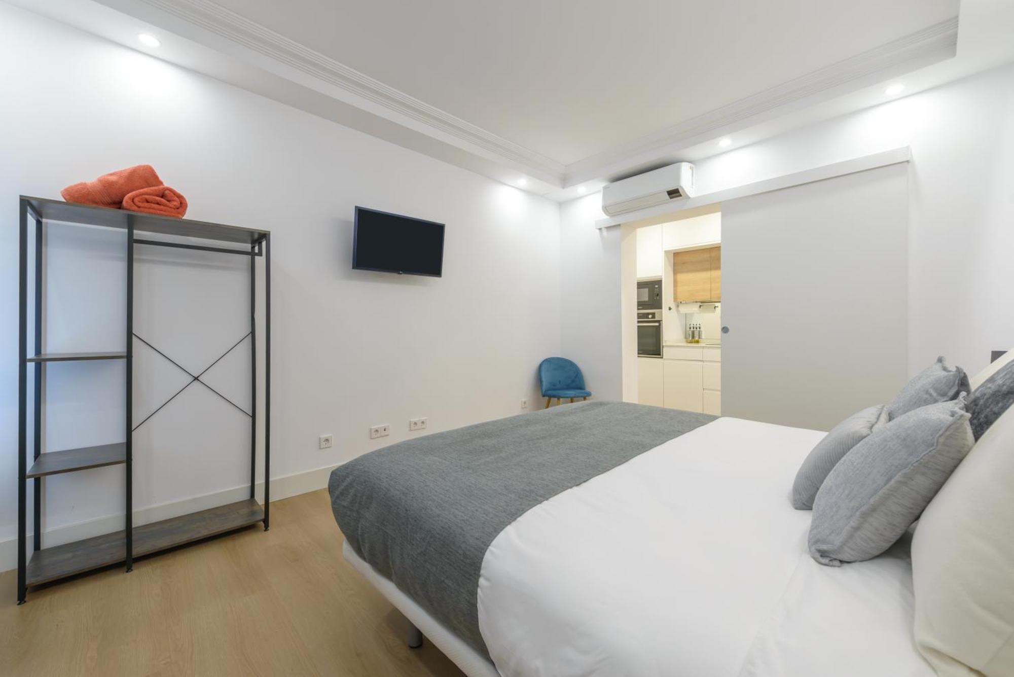 Gran Via New 2Br 1Bth Elevator Apartment Мадрид Екстериор снимка