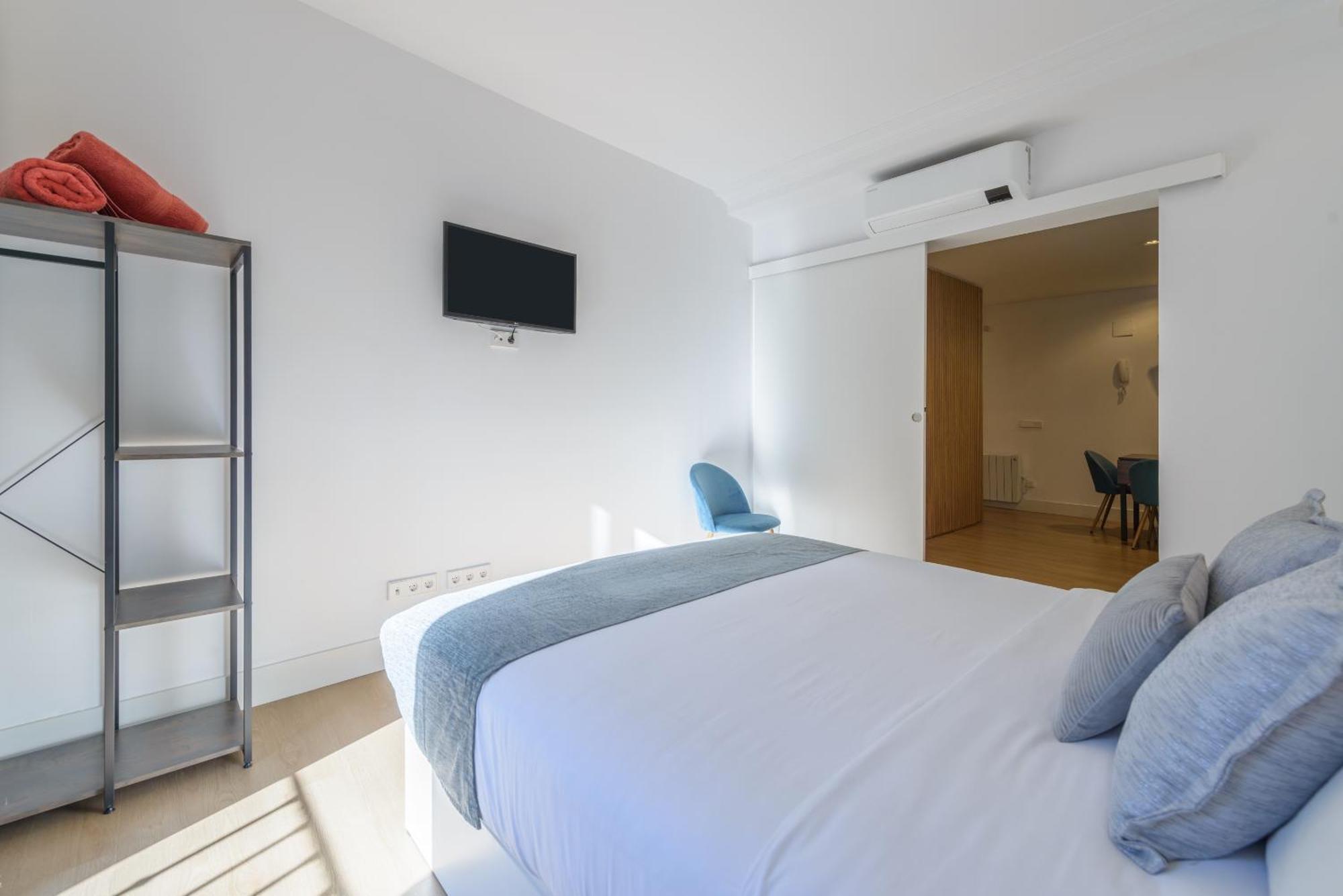 Gran Via New 2Br 1Bth Elevator Apartment Мадрид Екстериор снимка