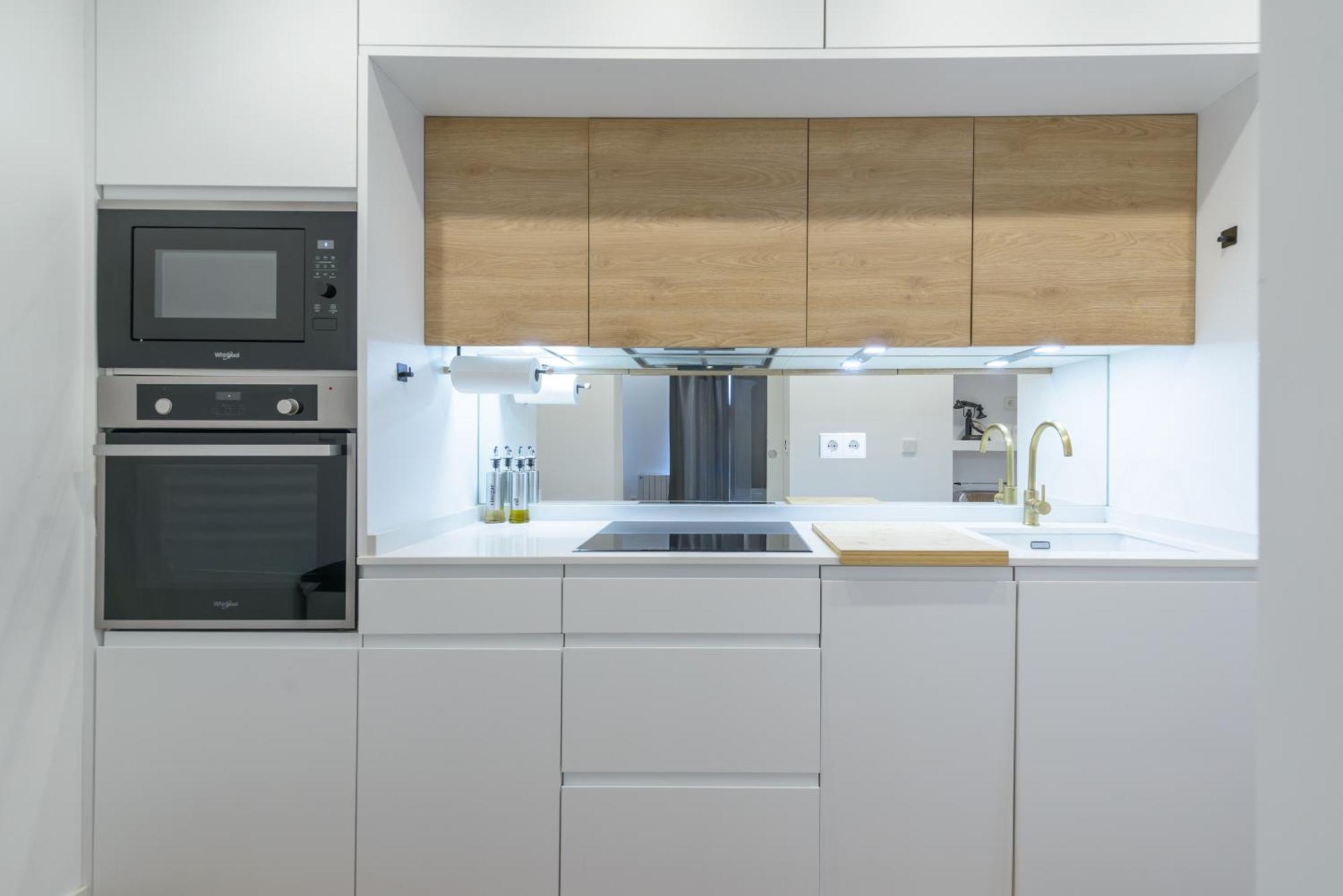 Gran Via New 2Br 1Bth Elevator Apartment Мадрид Екстериор снимка